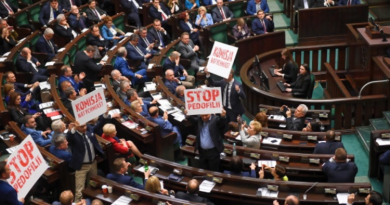 Європарламент виступив проти польського законопроекту “Стоп Педофілії”